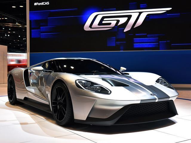 Ford уменьшит вес GT за счет стекла для смартфонов